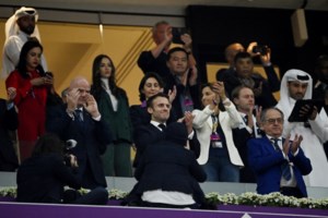 Ο "φίλαθλος" Μακρόν συνεχάρη το Κατάρ για το Μουντιάλ - "Μην δυσανασχετούμε και μην σκιάζουμε την ευχαρίστησή μας"