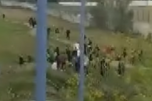 Ξυλοδαρμός σε σχολείο στο Αγρίνιο: "Πήγα και του έχωσα 4 σφαλιάρες" λέει η μαθήτρια που ξυλοκόπησε συμμαθητή της - εικόνα 2