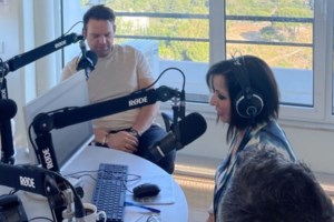 Ρένα Παυλάκη: Η δημοσιογράφος από τη Ρόδο απαντά στον Κασσελάκη - "Εκτέθηκε για την άγνοιά του"