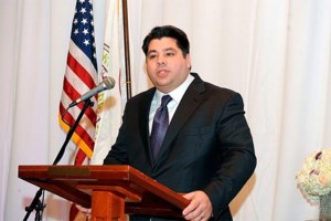 Τζορτζ Τσούνης: Πιο κοντά η έγκριση διορισμού του νέου πρέσβη των ΗΠΑ στην Αθήνα - Θερμά λόγια από Μενέντεζ