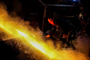 Ανάσταση: Χορός πυροτεχνημάτων πάνω από την Ακρόπολη και τον Λυκαβηττό [εικόνες] - εικόνα 4