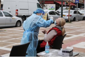 Προειδοποίηση Μόσιαλου: Τα εμβόλια μειώνουν τη διασπορά της λοίμωξης αλλα δεν την εξαλείφουν πλήρως - εικόνα 2