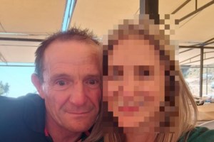 Νέα επίθεση σε υπάλληλο καθαριότητας: Νεαρός με μηχανάκι στην Πετρούπολη τον πάτησε στο πόδι και τον χτύπησε