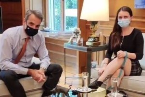 Τik Tok: Το δημοφιλές μέσο κοινωνικής δικτύωσης συνδέεται με το σύνδρομο Tourette, στους εφήβους