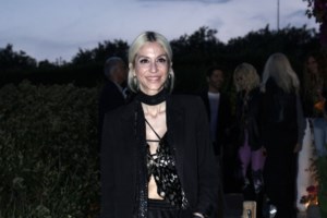 Ευρυδίκη Βαλαβάνη: Οι πόζες με το μαγιό και τα αρνητικά σχόλια που δέχτηκε για το σώμα της