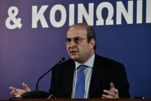 Βουλή: Live η αντιπαράθεση των πολιτικών αρχηγών για το εργασιακό νομοσχέδιο