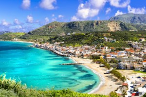 Έρχονται τα "κουπόνια για τα laptop": Ανοίγει ο δρόμος για την έκδοση των vouchers - Ποιοι θα πάρουν από 630 έως 1.600 ευρώ