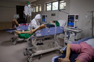 Καναδάς: Ηλικιωμένος αρνήθηκε να φορέσει μάσκα, επιτέθηκε σε υπάλληλο και έπεσε νεκρός από πυρά αστυνομικών