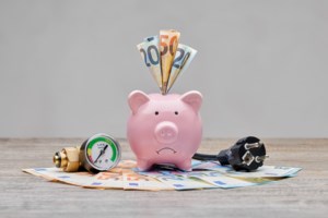 Επιδότηση έκπληξη για φωτοβολταϊκά και ηλιακό θερμοσίφωνα - Ζεστό χρήμα για εξοικονόμηση ενέργειας μέσα στον Μάρτιο