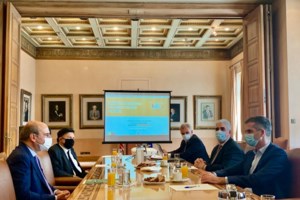 Ράλι για τα ελληνικά ομόλογα - Λίγο πάνω από το 1% το 10ετές