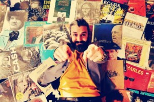 Λεωνίδας Κουτσόπουλος: Έκοψε τον "συνωμοσιολόγο" Λεωνίδα Μπαλάφα από το φεστιβάλ του - εικόνα 2