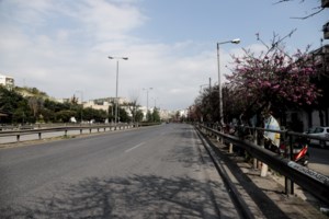 Κορονοϊός: Πρώτο επιβεβαιωμένο κρούσμα στο ΕΚΑΒ