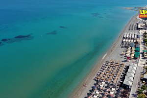 Οι τρεις κρυφές παραλίες της Αττικής: "Ανέγγιχτες", με καταγάλανα νερά - Μία ώρα από το κέντρο [βίντεο] - εικόνα 2