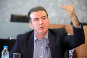 Η μάχη της πλατείας: Ανησυχία στην ΕΛ.ΑΣ. για την προσπάθεια "μετακόμισης" των Εξαρχείων στην Κυψέλη