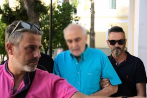 Πάτρα: Πατέρας ανήλικης παγίδευσε και ακινητοποίησε 47χρονο που της έστελνε μηνύματα σεξουαλικού περιεχομένου