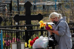 Κινέζα ιολόγος προειδοποιεί: Ο κορονοϊός είναι "απλώς η κορυφή του παγόβουνου"