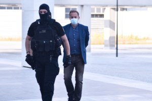 Δημήτρης Λιγνάδης: Ελεύθερος μέχρι το Εφετείο παρά την καταδίκη σε 12 χρόνια για δύο βιασμούς ανηλίκων