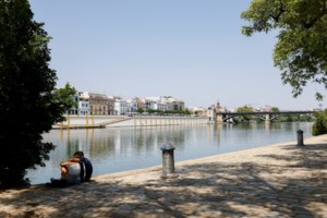 Καύσωνας: Μπλακ άουτ στο Μπέργκαμο και στη Φλωρεντία - Νεκρή μια γυναίκα, σε κώμα εργάτης που δούλευε κάτω από τον ήλιο - εικόνα 3