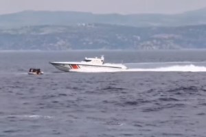 Απίστευτη επίθεση από γερμανική εφημερίδα: Οι Έλληνες λένε ψέματα για τον κορονοϊό για να προσελκύσουν τουρίστες