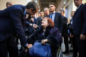 Μαριέττα Γιαννάκου -Συντετριμμένος ο Κυρ. Μητσοτάκης: Δεν λύγισε ποτέ, μια ακατάβλητη μαχήτρια, μια σπουδαία γυναίκα - εικόνα 2