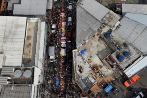 Οργή για τον τραμπικό κυβερνήτη του Ρίο μετά την πρωτοφανή αστυνομική επιχείρηση με 132 νεκρούς - εικόνα 5