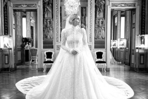 Πριγκίπισσα Νταϊάνα: Το τρικ που έκανε για να μην "κλέβει" την παράσταση και θυμώνει η βασίλισσα - εικόνα 5