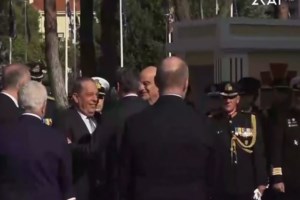 Μαρινάκης: Παραμύθια της Χαλιμάς ότι φεύγει ο Μητσοτάκης και έρχεται ο Δένδιας - Όχι τσιγαράκι και κιθάρα στον Άγνωστο Στρατιώτη