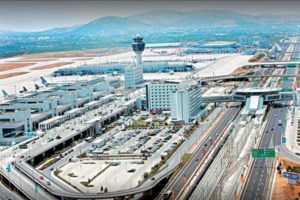 Προβλήματα και στα ακτοπλοϊκά δρομολόγια - Συμμετέχουν στην 24ωρη απεργία και ναυτεργατικά σωματεία