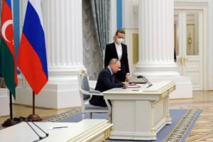 Ο Χρήστος Σταϊκούρας στο TheTOC για το "δώρο Πάσχα" στους ευάλωτους και τους λογαριασμούς που καίνε τα νοικοκυριά - εικόνα 2