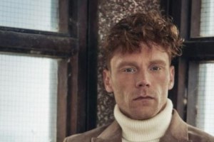 Ο Κάλουμ Τέρνερ το φαβορί των στοιχηματικών εταιρειών για τον ρόλο του Τζέιμς Μποντ