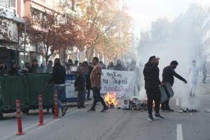 Θεσσαλονίκη: "Η ζωή του 16χρονου κρέμεται από μια κλωστή" - Τι λέει ο δικηγόρος των γονιών του
