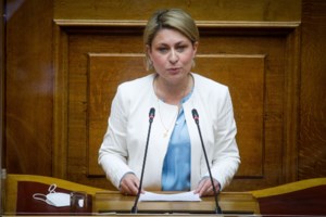 Πολάκης κατά Μπίστη: Ήσουν φανατικός υποστηρικτής της απλής αναλογικής, ανάλαβε πρώτος την ευθύνη