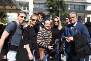 "Ντρέπομαι που επέζησα, 8 μέρες δεν έχω κοιμηθεί" - Συγκλονίζει 19χρονη που γλίτωσε από το δυστύχημα στα Τέμπη