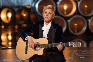 Έλεν Ντε Τζένερις: Πώς γκρεμίστηκε μέσα σε μια νύχτα η εικόνα της βασίλισσας της τηλεόρασης - εικόνα 4