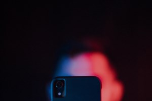 Δημοσίευμα "φωτιά" για τον Σάκη Τανιμανίδη: Eίναι ο influencer που φοροδιέφευγε; - Αποφεύγει τις κάμερες ο παρουσιαστής