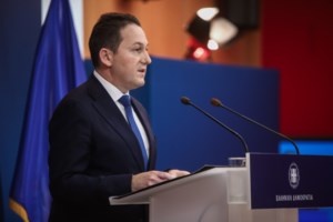 Γεωργιάδης για φωτογραφία Μητσοτάκη: Προφανώς επιτρέπεται να πάμε για άθληση στην Πάρνηθα και στο Τατόι