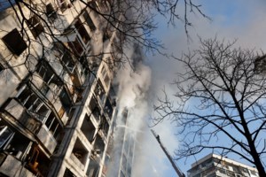 Αντιαεροπορικός συναγερμός στην Ουκρανία: Απαγόρευση κυκλοφορίας 36 ωρών στο Κίεβο, καθώς οι Ρώσοι χτυπούν αμάχους - εικόνα 3