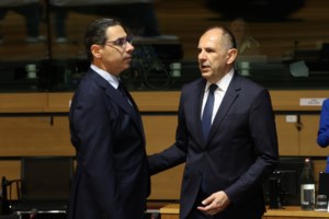 Γεραπετρίτης μετά την τριμερή με Κύπρο-Ισραήλ: "Επανενεργοποίηση του "3+1" και συμμετοχή των ΗΠΑ"