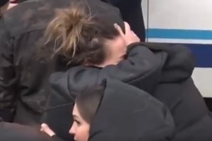 Ρωσία: Τα δημοψηφίσματα ξεκινούν αύριο και "τίποτα δεν θα τα σταματήσει" - Σαρωτικοί έλεγχοι στους άνδρες που φεύγουν - εικόνα 6