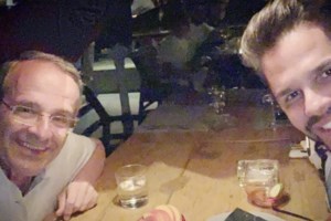 Βίντεο-σοκ: Ρουμάνος τραγουδιστής σκοτώνεται σε τροχαίο ενώ έκανε live στα social media
