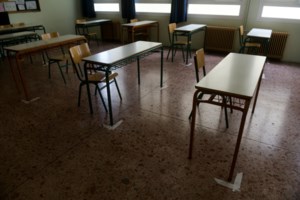 Καθηγητής κατηγορείται ότι θώπευσε μαθήτριά του στη Θεσσαλονίκη - Αύριο η δίκη του 67χρονου