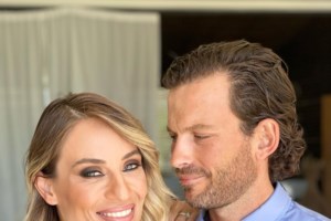 Ελεονώρα Μελέτη: Φόρεσε την πιο γιορτινή φούστα στο μοτίβο που αγαπούν οι γαλαζοαίματες - εικόνα 10