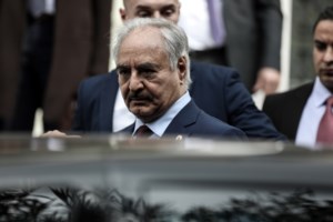 Εκτακτη ενημέρωση Μητσοτάκη στη Βουλή για το μεταναστευτικό - Στο τραπέζι κλειστά κέντρα και αναστολή χορήγησης ασύλου