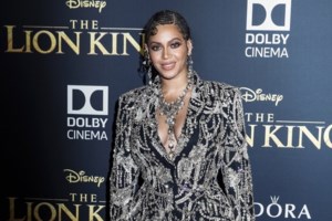 Ελευσίνα: Βρέθηκε νεκρός άνδρας έξω από σπίτι στο οποίο ξέσπασε φωτιά