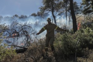 Τραγωδία στην Αρτέμιδα: Νεκρό βρέφος 17 ημερών