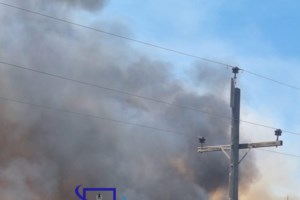 Φωτιά στην Πεντέλη - Βίντεο ντοκουμέντο: Μαυροφορεμένος εμπρηστής βάζει φωτιά στα Σπάτα και εξαφανίζεται - εικόνα 2