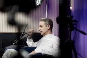 Μητσοτάκης για τα 10 χρόνια ηγεσίας στη ΝΔ: Αλλάξαμε την Ελλάδα, θυμηθείτε πού ήταν το 2016 και πού είναι σήμερα - εικόνα 2