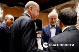 "Τι κάνει το ΝΑΤΟ; Διοικείται από τη Ρωσία;" Η ανυπομονησία Ζελένσκι και ο κίνδυνος για την ενότητα της Δύσης - εικόνα 2