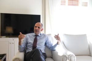 Πέτσας: Ο Τσίπρας πρέπει να απαντήσει αν γνώριζε, είναι θέμα δημοκρατίας - εικόνα 2