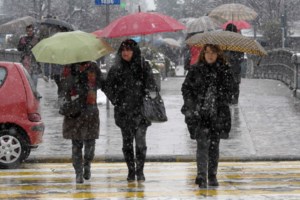 Εξοργιστικό: "Θεραπευτής" στο facebook χρεώνει 30 ευρώ την επίσκεψη - Αγγίζει και... θεραπεύει ακόμα και εγκεφαλικά [Βίντεο] - εικόνα 2